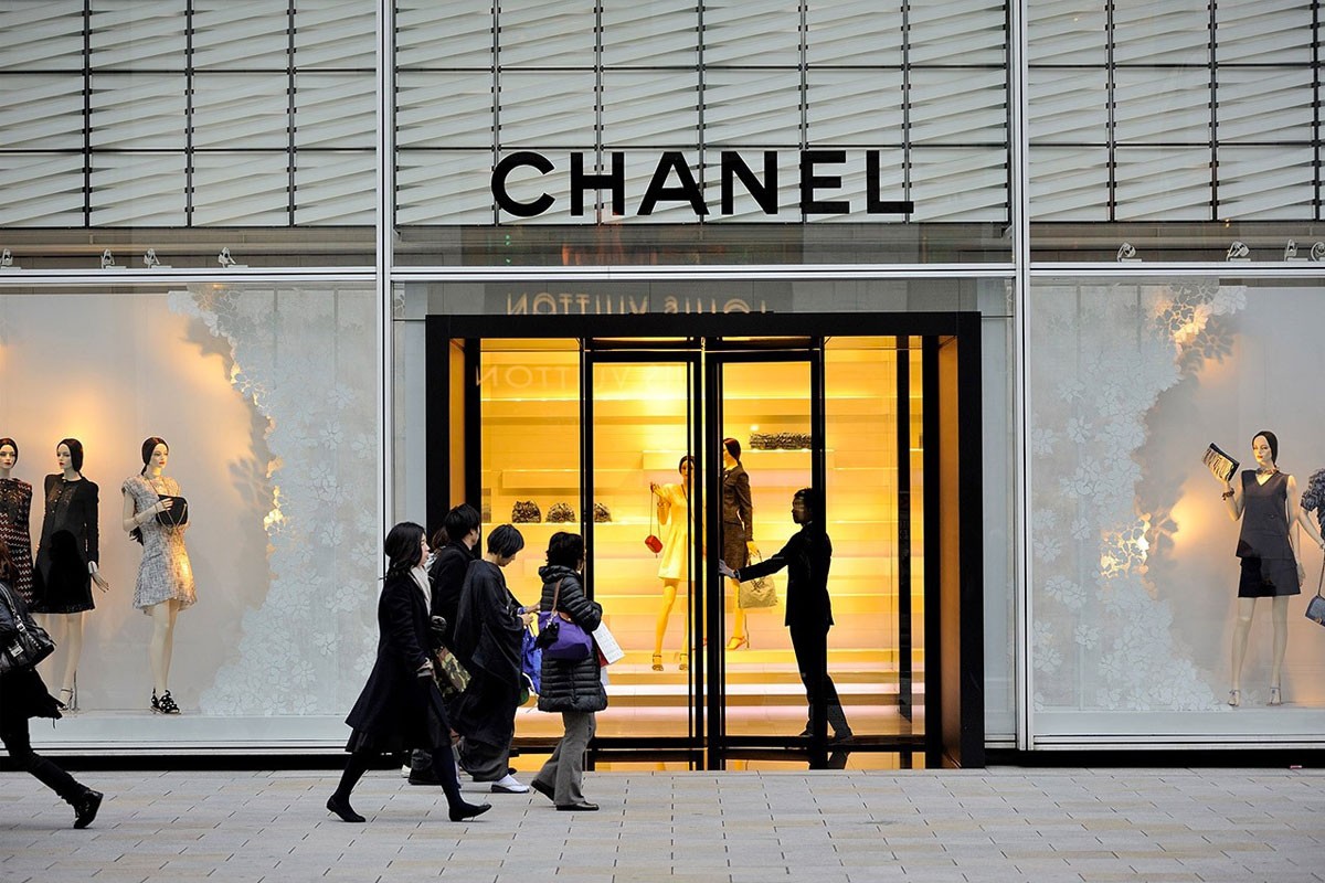 https___hypebeast.com_image_2020_06_chanel-says-coronavirus-impact-will-affect-luxury-sector-for-next-two-years-001